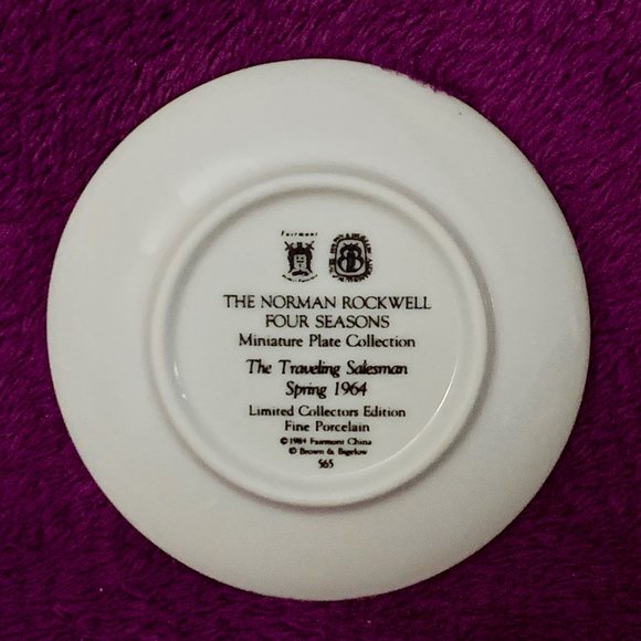565 Traveling Salesman - Norman Rockwell Four Seasons Miniature Plate Collection - Picture 2 of 5